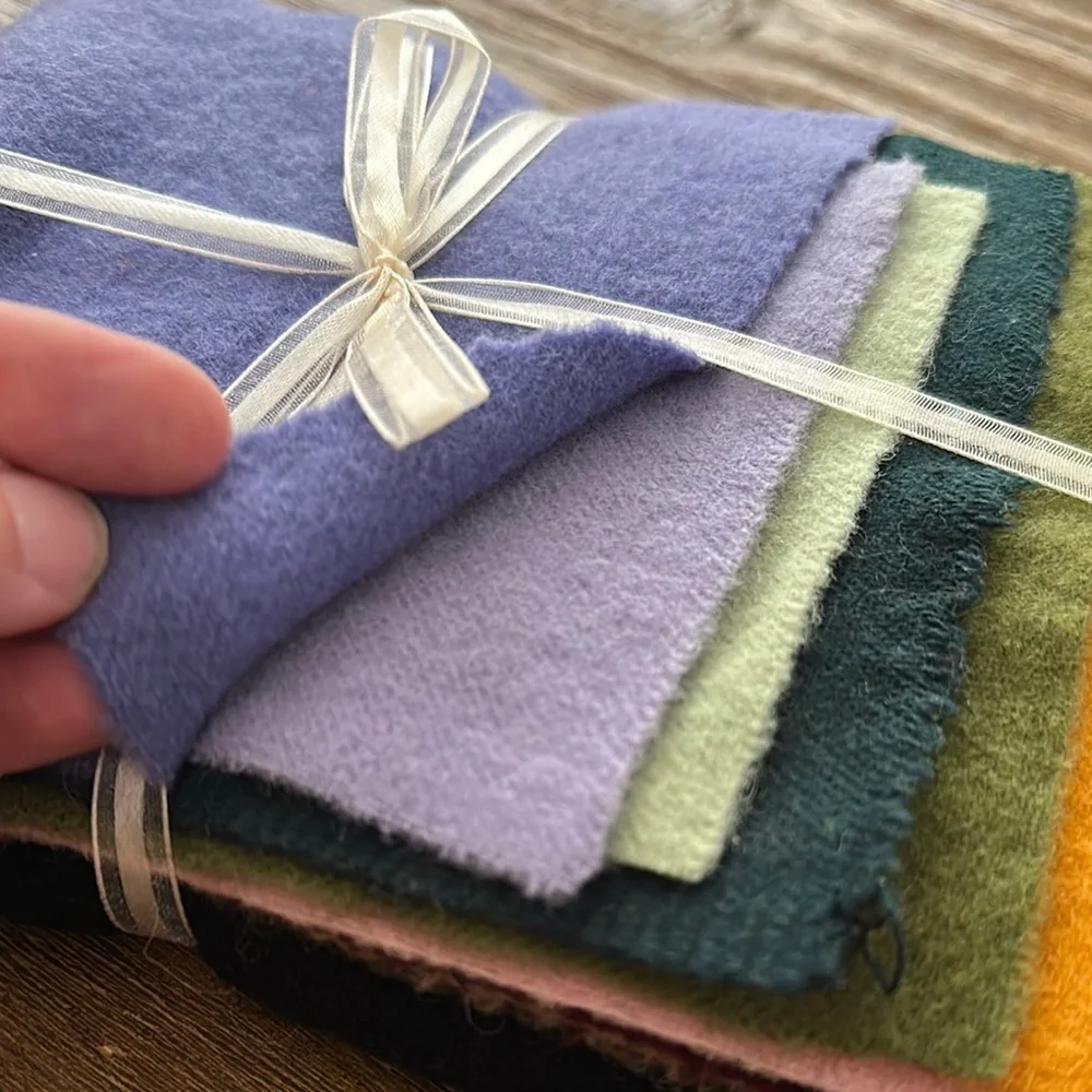 Folk Floral Wool Cottagecore Purse Set New - Picture 12 of 16